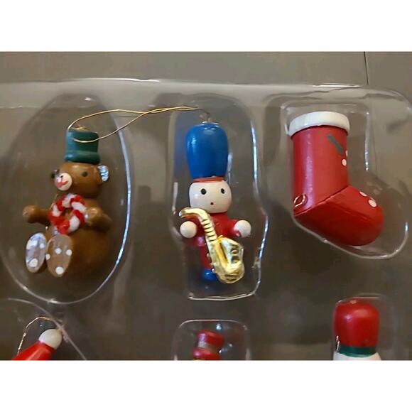 Vintage Joy Brite 24 Piece Mini Wood Christmas Ornaments Hand Painted - Picture 3 of 15